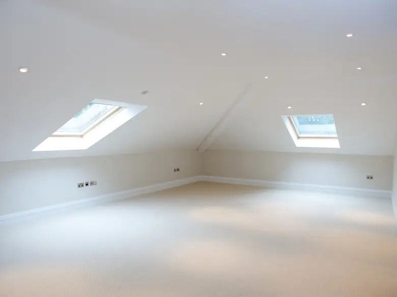 Montaj-ferestre-mansardă-acoperisuri-mansardari.ro